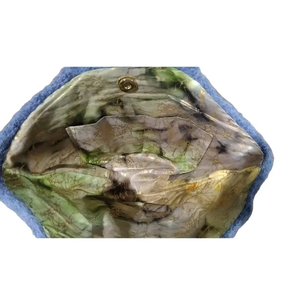 Heavy Felted Wool Bucket‎ Bag, 2 Interior Pockets, Magnetic Closure